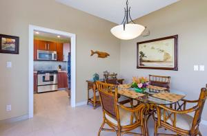 Kapalua Bay Villas Ocean View 3 BR Sleeps 10 Complimentary Car with 6 Nights KBV ML-2017 by KBM