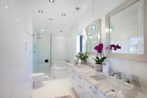 Kapalua Bay Villas 2 Free Rental Cars Panoramic Ocean Views 2-bedroom Luxury Villas 2 Units 3 Bedrooms ML-1993 by KBM