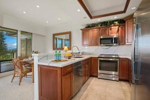 Kapalua Golf Villas Golf View 2 BR Sleeps 8 Complimentary Car with 6 Nights KGV ML-1333 by KBM