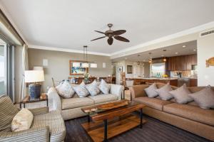 Honua Kai Villas Ocean View 9 BR Sleeps 28 Great for Families Complimentary Car with 6 Nights HKH ML-3044 by KBM