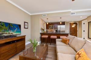 KBM Resorts FREE CAR Honua Kai Konea Updated 1 Bedroom at Oceanfront Resort HKK-816