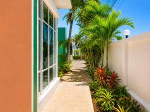 Villa Pranburi Beach Private Garden Pet Friendly 5min to Sea