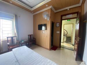 Khách sạn Thế Phúc