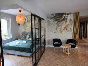 Very large apartment with private sauna