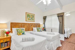 Napili Point Villas Oceanfront 7 BR Sleeps 20 Complimentary Car with 6 Nights NAP ML-2444 by KBM