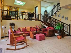 Tagaytay Rustic Villa