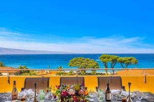 Maui Kaanapali Villas Penthouse 2 BR Villas Great for Families Complimentary Car with 6 Nights MKV-A606 by KBM
