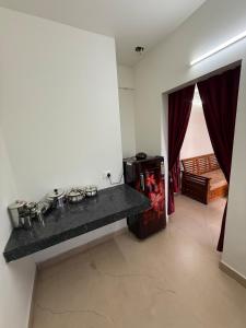 Apartment single bhk nearer to vadavalli main