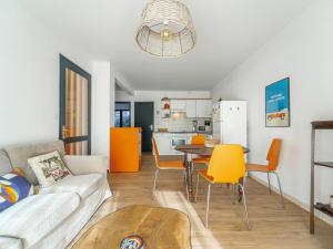 Mimizan Plage T2 avec Terrasse et Parking Proche Océan - FR-1-50-160