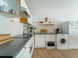 Mimizan Plage T2 avec Terrasse et Parking Proche Océan - FR-1-50-160