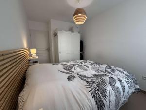 Appartement Climatisé 3 Pièces - Cavalaire-sur-Mer - FR-1-226B-256
