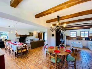 Maison familiale proche côte - 10 pers. - FR-1-418-279