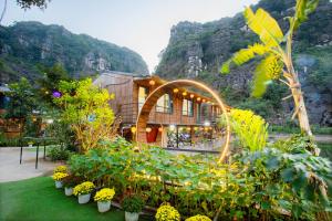 Hang Mua Eco Park