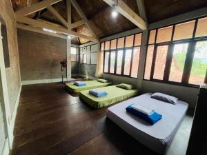 Saka Homestay Boutique & Cafe