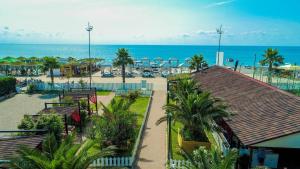 MGZAVREBI Gonio Beachfront Apartment Sea View