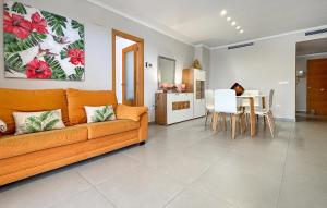 Cozy Apartment In Denia With Wifi