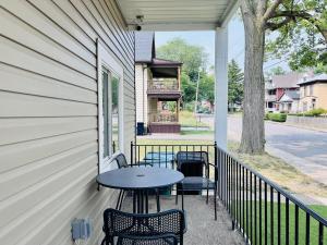 New! Sweet Sunset Walk to the Falls USA