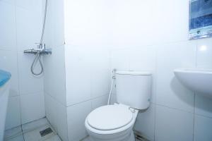 Seven Living Tamansari Mahogany Karawang