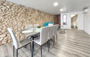 3 Bedroom Beautiful Home In Vinaroz