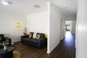 Popular Prestige Villa Shepparton North