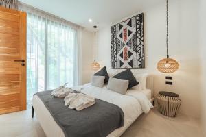 Staylar Sunrise Palms Villas