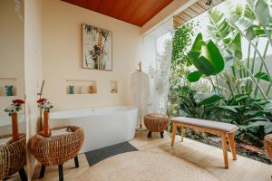 L&E Private Cabin