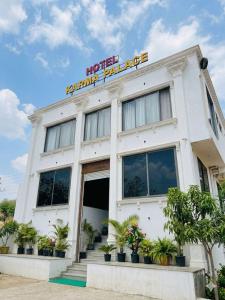 Karma Palace Hotel