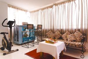 3 BR Bordermans Retreat in Center with Cook by Palm Leisure