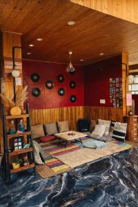 The Elevia Hotels,Jibhi