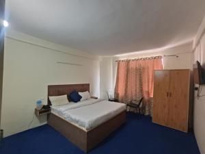 Hotel Devlok regency