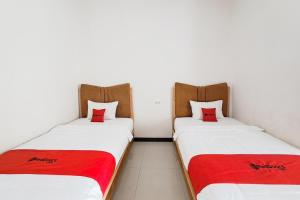 RedDoorz Syariah at Labuhan Maringgai Lampung 2