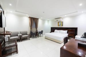 Taleen Serviced Apartments Al Aqiq- تالين العقيق للشقق المخدومة