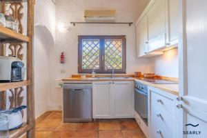 Villa Domo Mea - By Searly