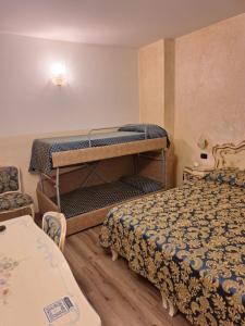 Hotel Confine