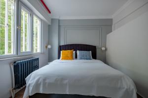 Sea View Two-Bedroom Suite in Managed Aparthotel