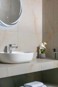 Sykia luxury KonMar lofts
