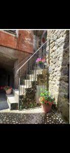 La Casa di Pietra a Carro