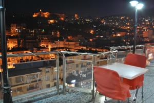 Hotel The First - Unrated properties in Gjirokastër