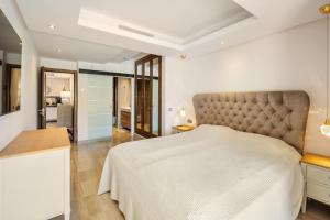 Sunny Sea Oasis - Estepona