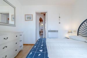 403a atico con piscina privada y vistas marina