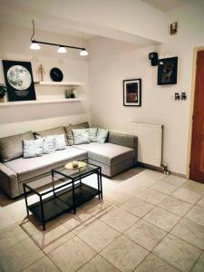 JoNik-Studio near Heraklion Airport Port