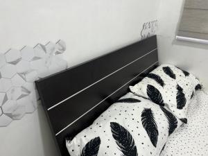Cozy Boo Suite near Enchanted kingdom by Dynel