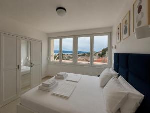 Newly renovated apartment with a beautiful view