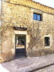 Gîte 1 à 6 pers air conditioné in Lussan La Mordorée