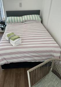 Garden Studio 1 with Parking in North Bristol
