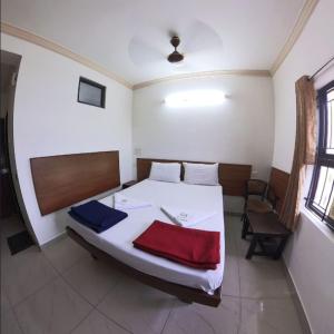 Castle Homestay Near Paradise Beach