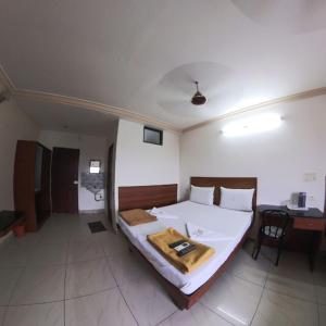 Castle Homestay Near Paradise Beach