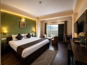 Aachman Regency Shimla Mallroad