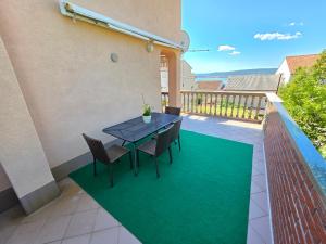 ELMA Apartments in a quiet area