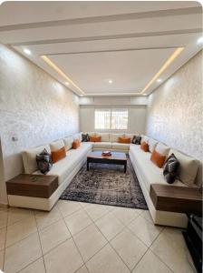 Fun and Relaxation - Multisports Court and Pool